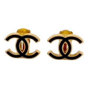 Chanel Vintage Gold Plated Clip On Earrings